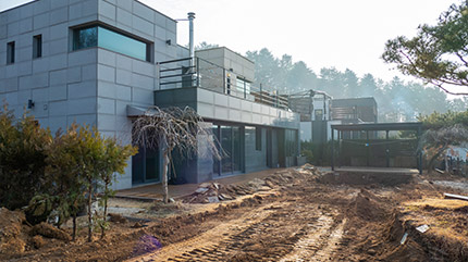 bunker04-06.jpg